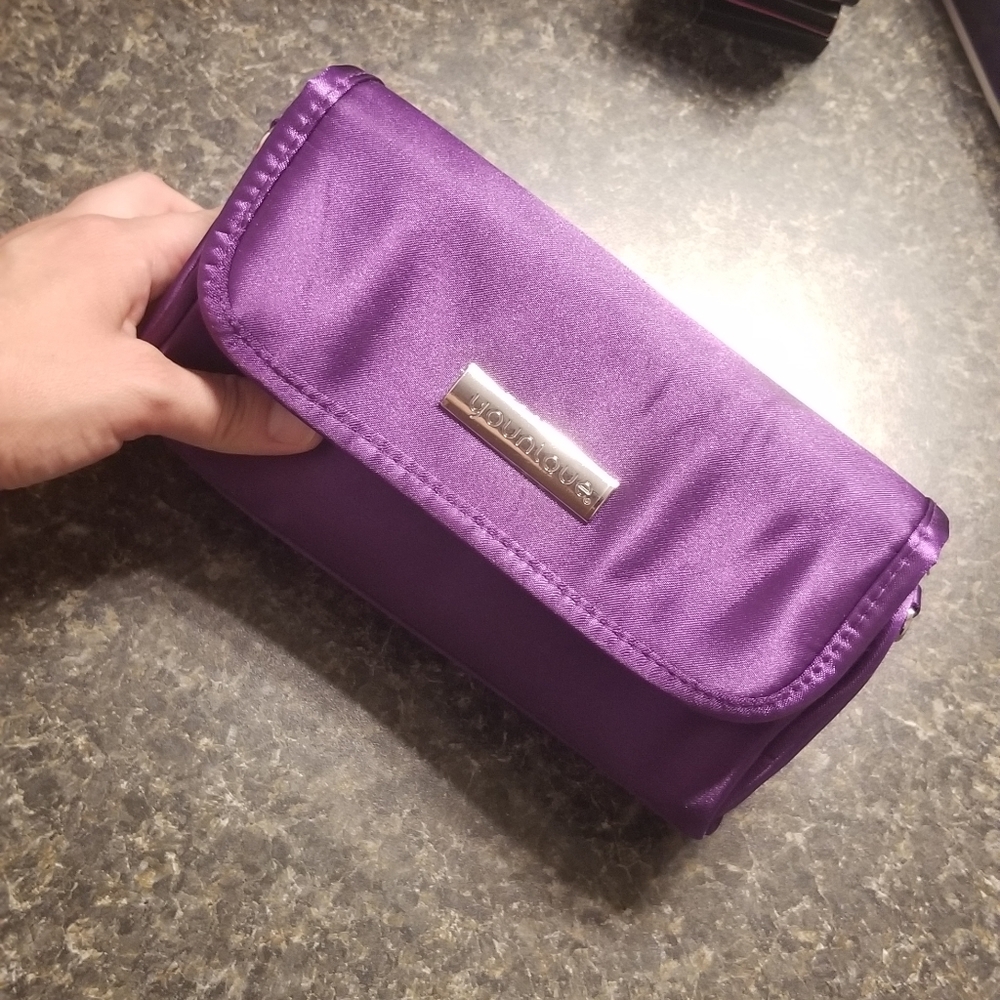Younique Makeup Bag- Free with $20 Y Purchase